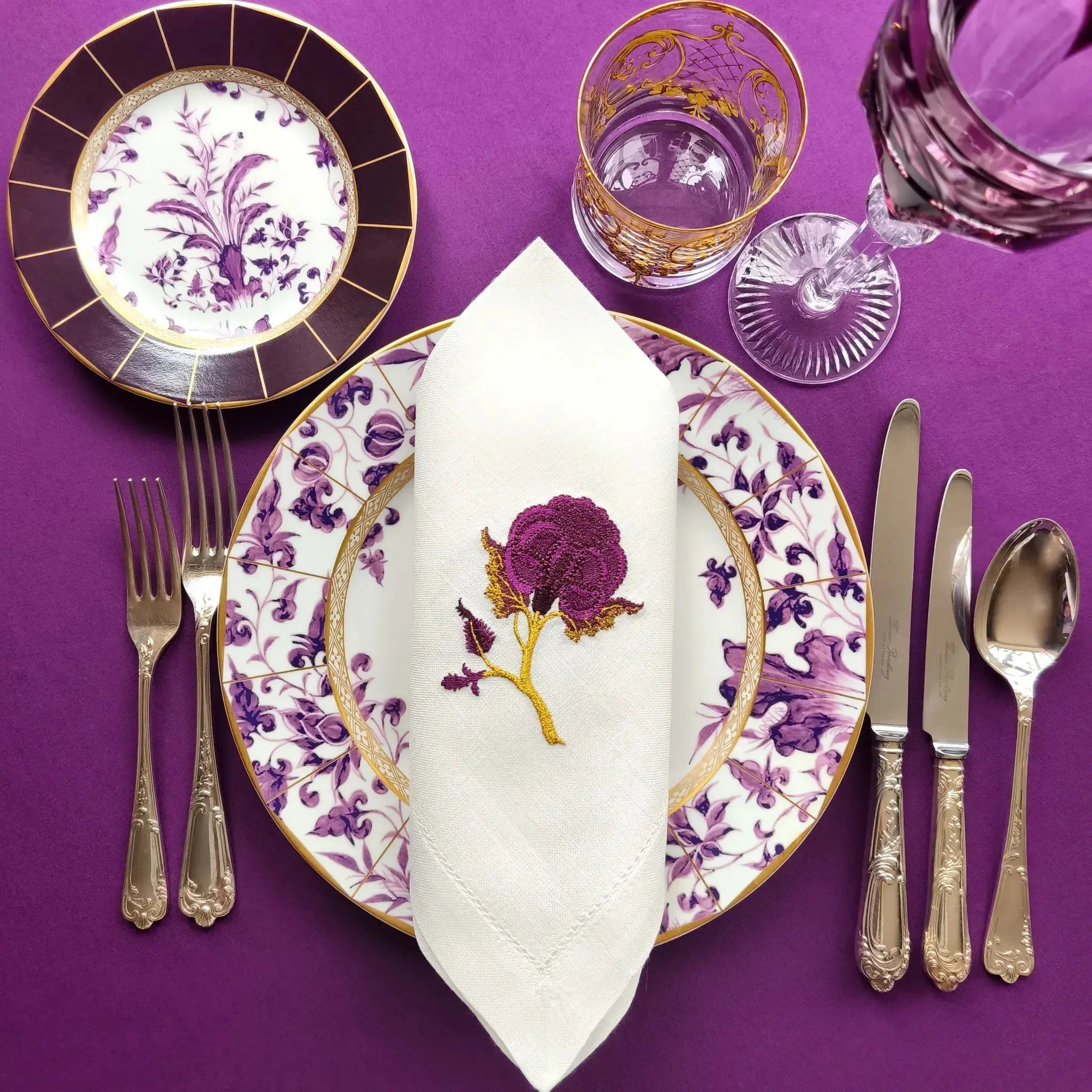 Embroidered linen dinner napkin with creative embroidery inspired by persian floral art