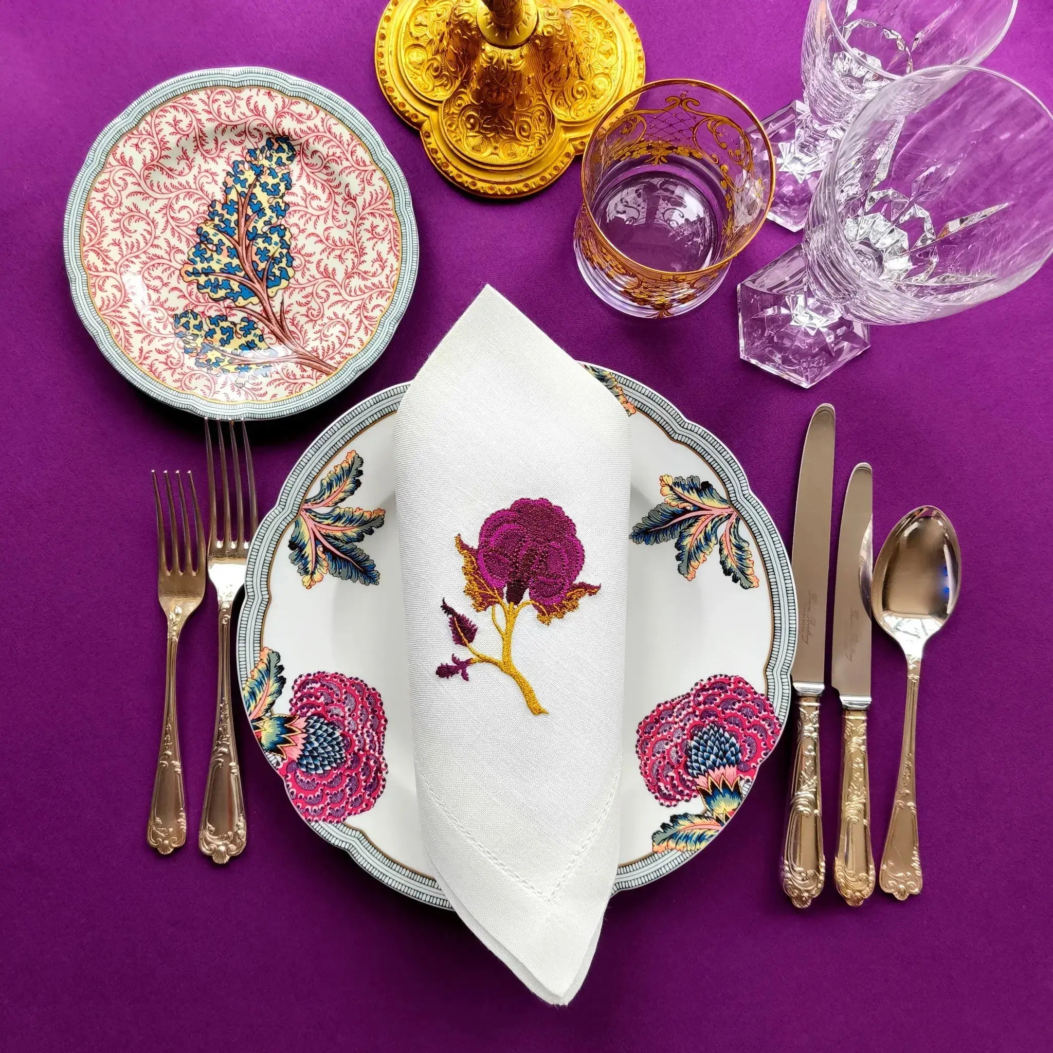 Embroidered linen dinner napkin with creative embroidery inspired by persian floral art