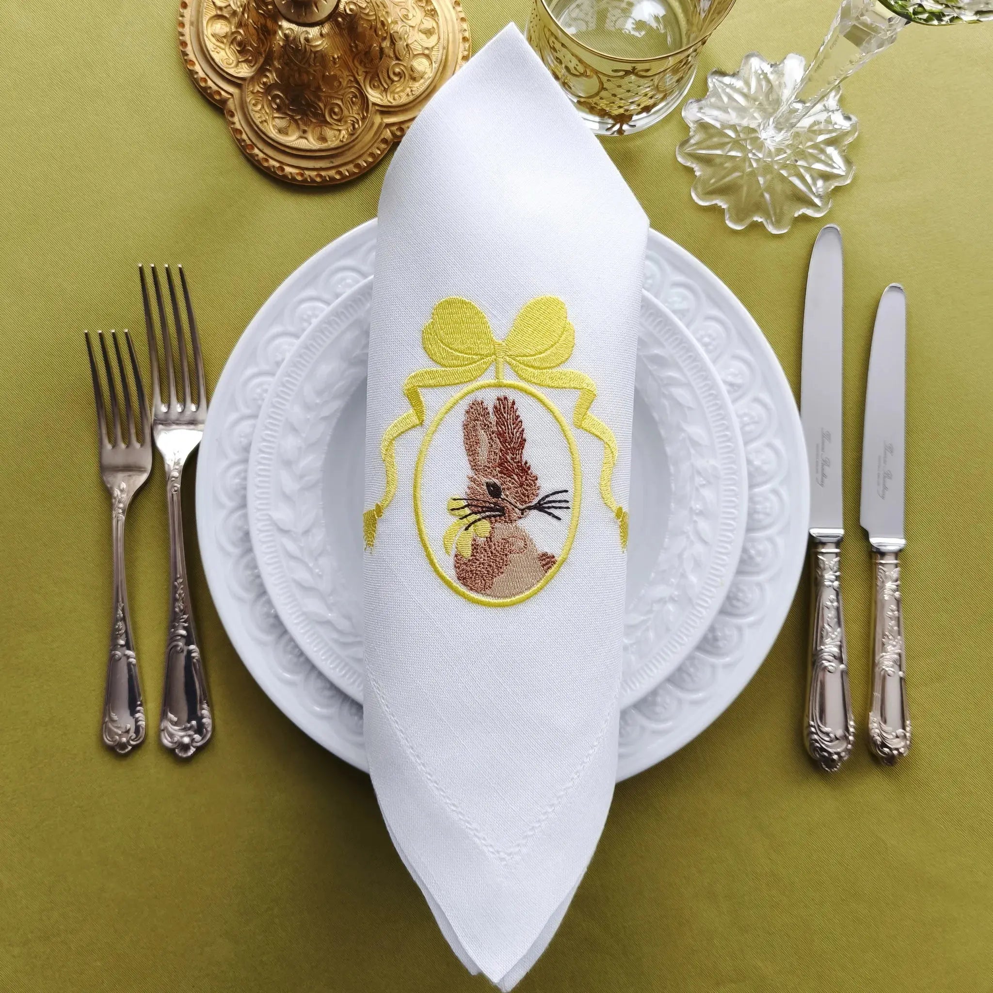 Elegant cotton linen table napkin with beautiful easter bunny machine embroidery design