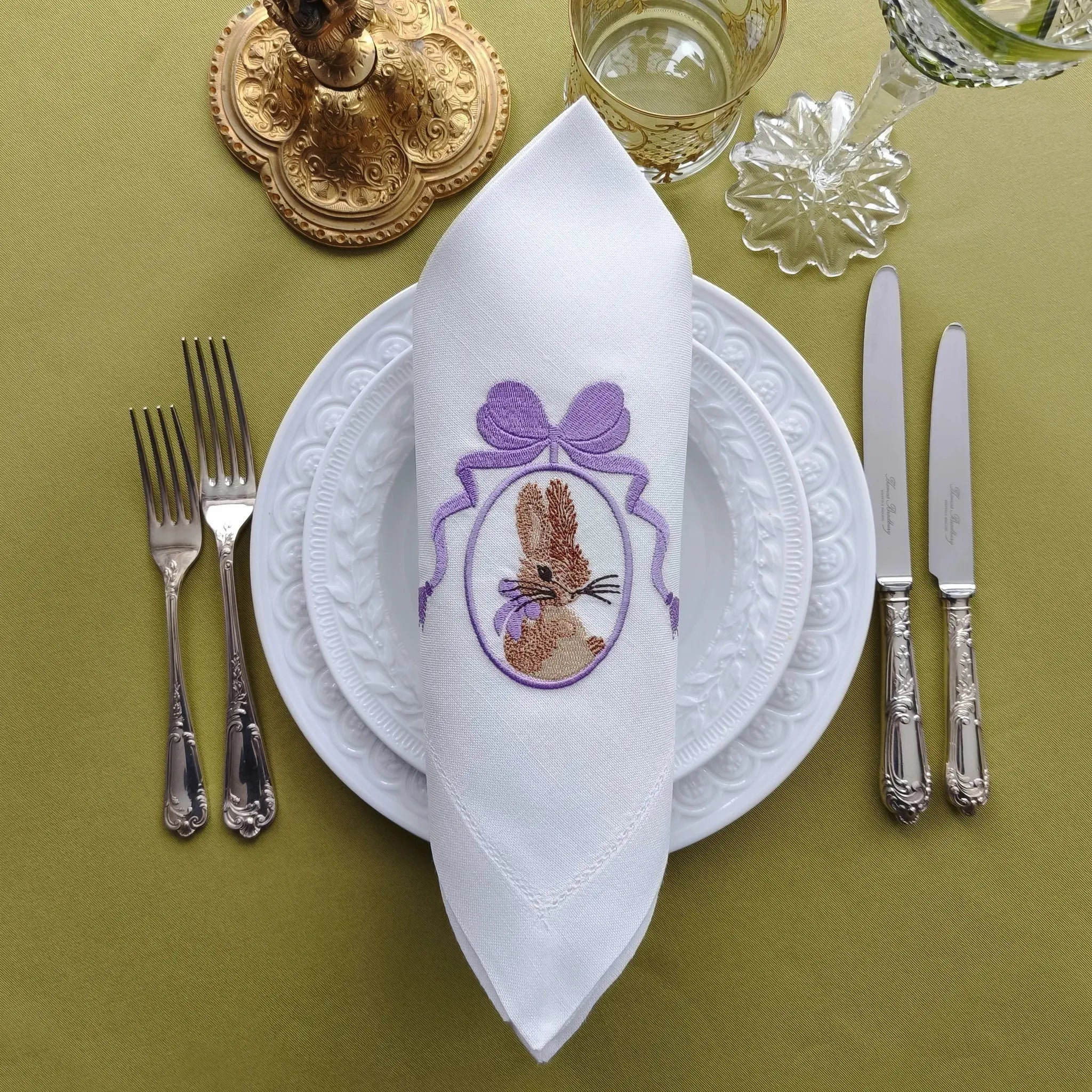 Elegant cotton linen table napkin with beautiful easter bunny machine embroidery design
