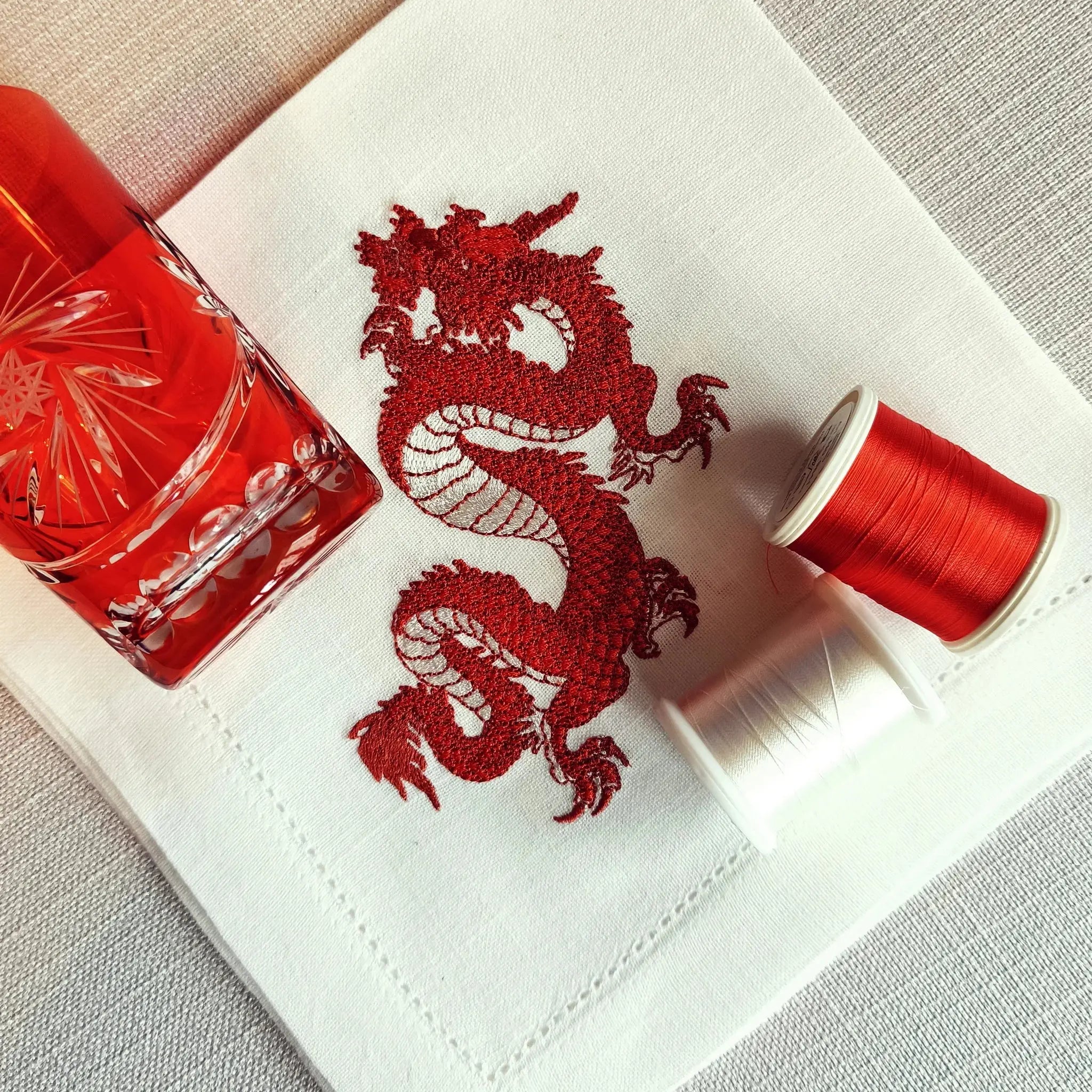 Elegant table cotton linen table napkins with embroidery design inspired by asian dragon design