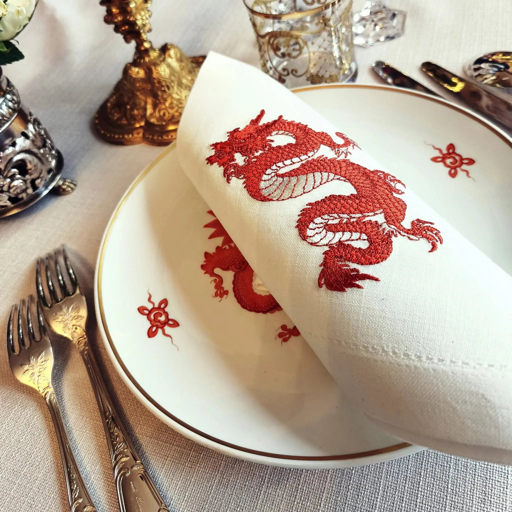 Elegant table cotton linen table napkins with embroidery design inspired by asian dragon design